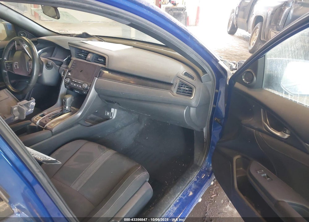 2021 HONDA CIVIC VIN: SHHFK7H64MU217496