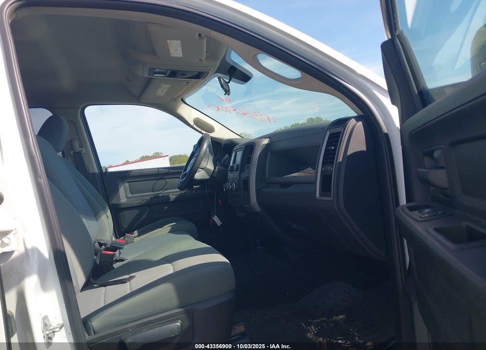 2017 RAM 1500 VIN: 1C6RR6FT5HS576076