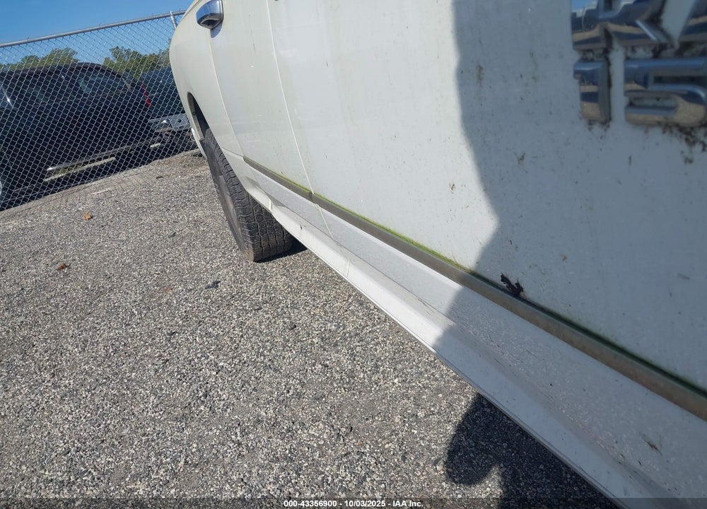 2017 RAM 1500 VIN: 1C6RR6FT5HS576076