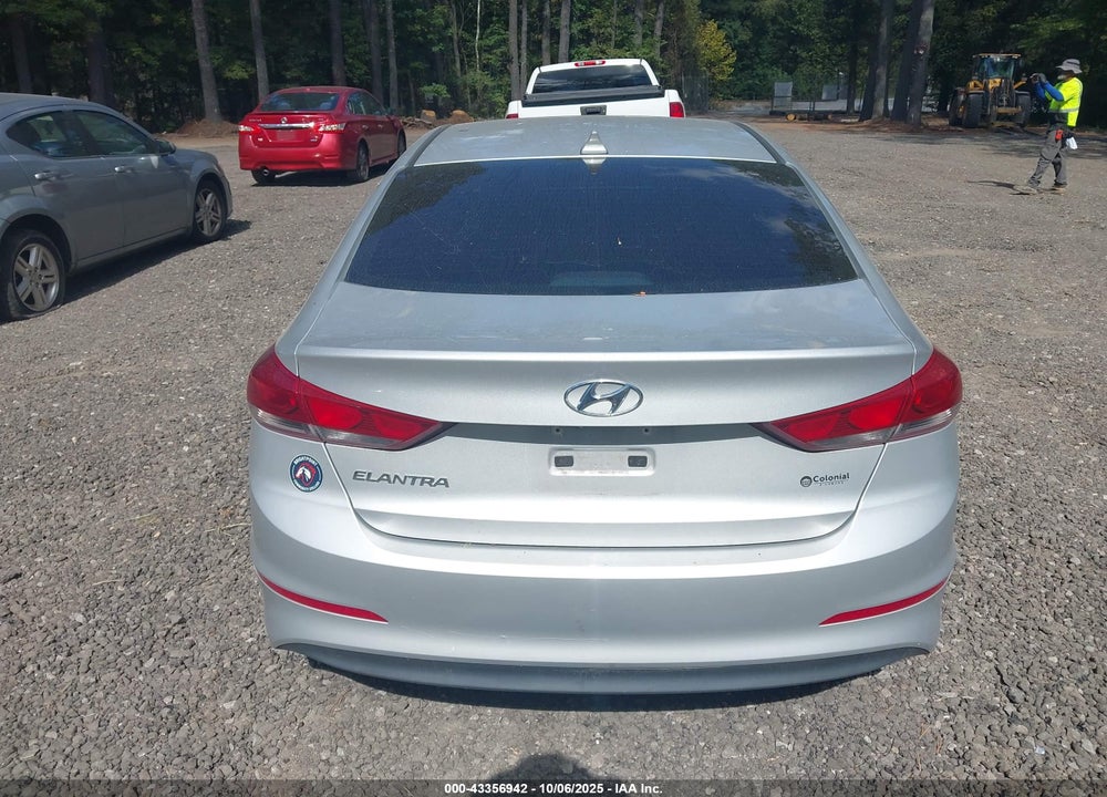 2018 HYUNDAI ELANTRA VIN: KMHD84LF7JU591659