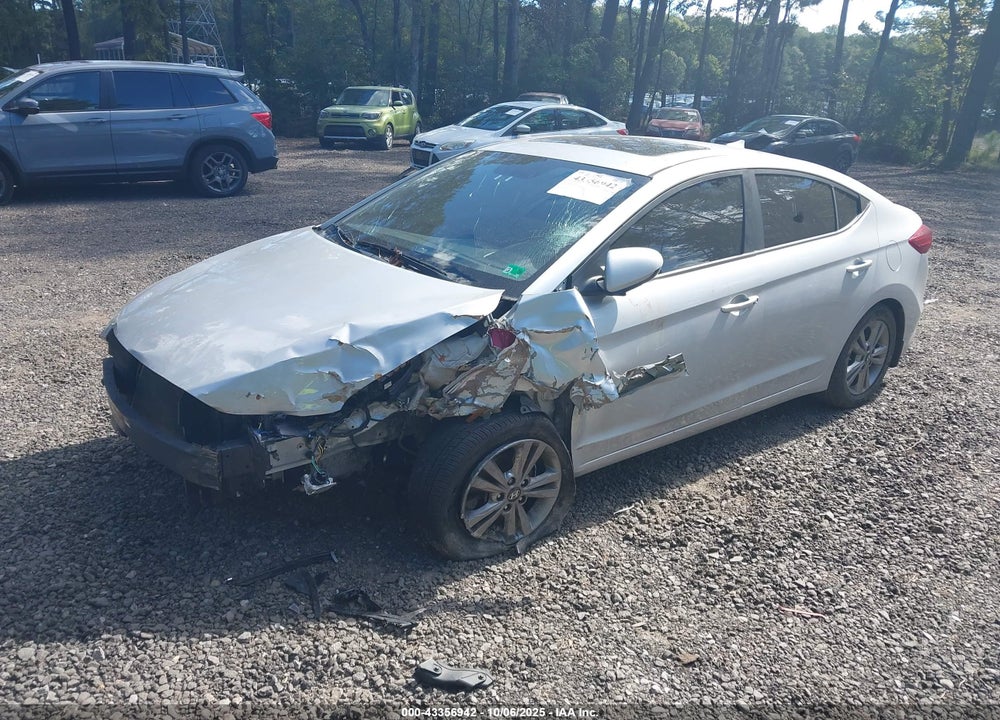 2018 HYUNDAI ELANTRA VIN: KMHD84LF7JU591659