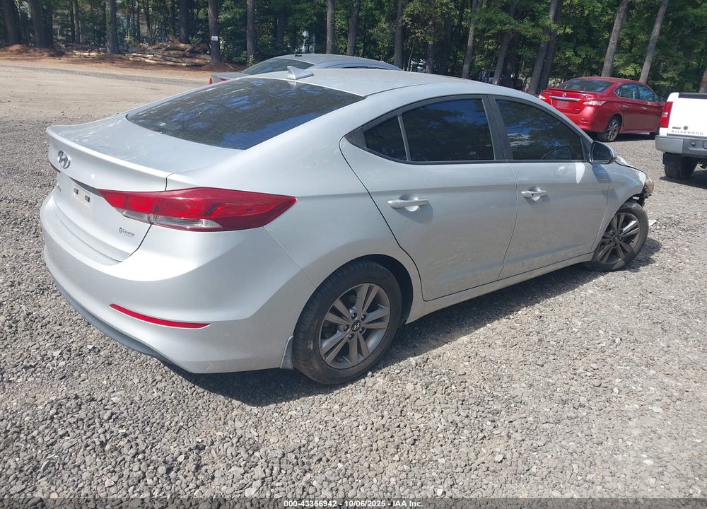2018 HYUNDAI ELANTRA VIN: KMHD84LF7JU591659