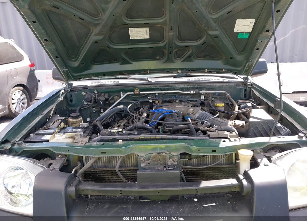 2001 NISSAN FRONTIER XE-V6 VIN: 1N6ED27T11C377021