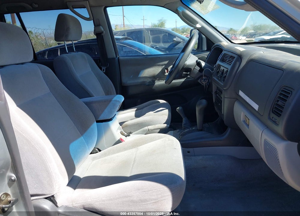 2000 MITSUBISHI MONTERO SPORT VIN: JA4MT31H9YP809525