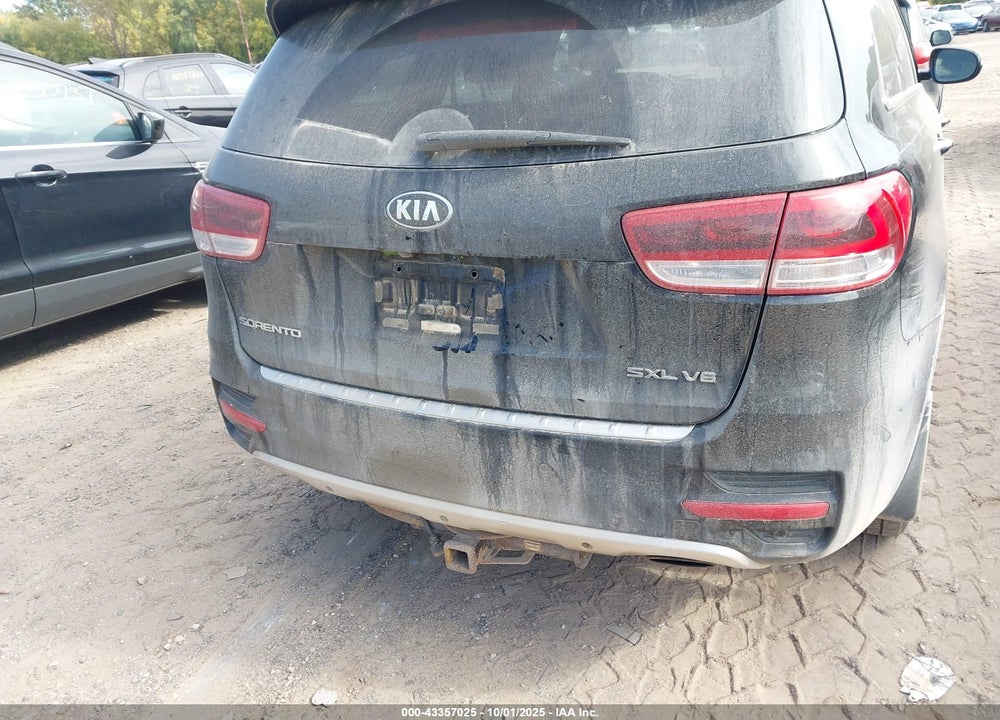 2016 KIA SORENTO VIN: 5XYPKDA53GG088119