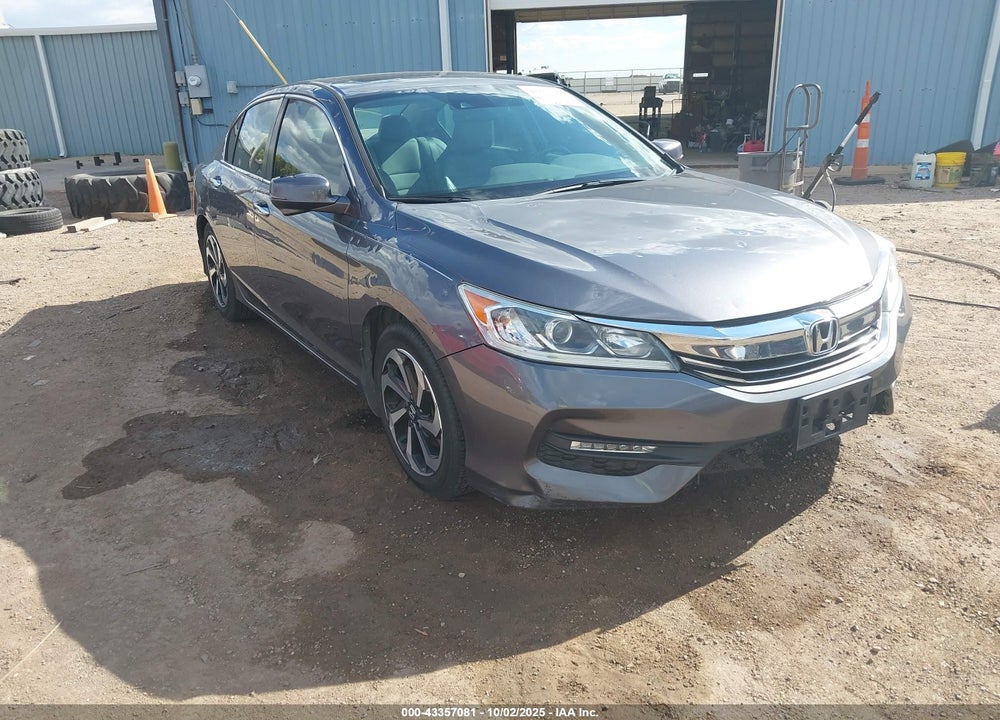 2016 HONDA ACCORD EX-L VIN: 1HGCR2F92GA132574