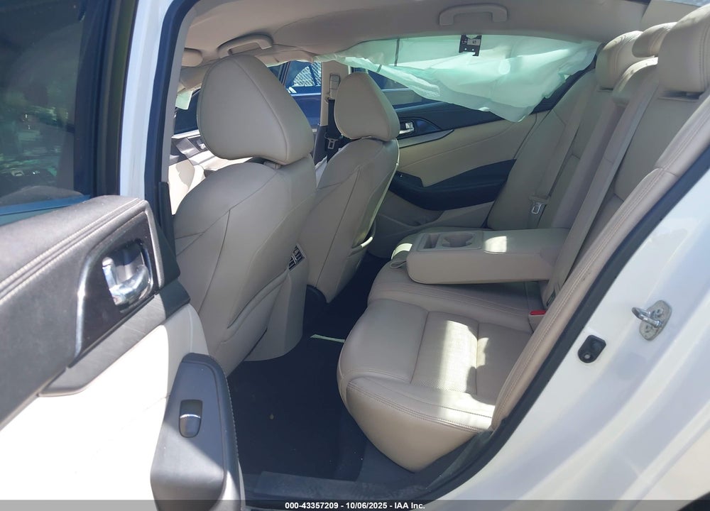 2017 NISSAN MAXIMA VIN: 1N4AA6AP5HC447861