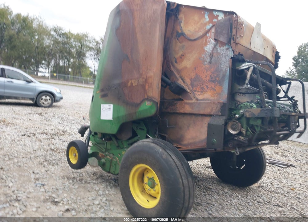 2021 JOHN DEERE 450 M BAILER VIN: 1E0450MDJMM470873