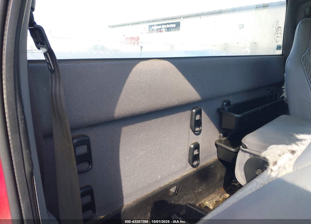 1998 DODGE RAM 1500 ST VIN: 1B7HC16YXWS769129
