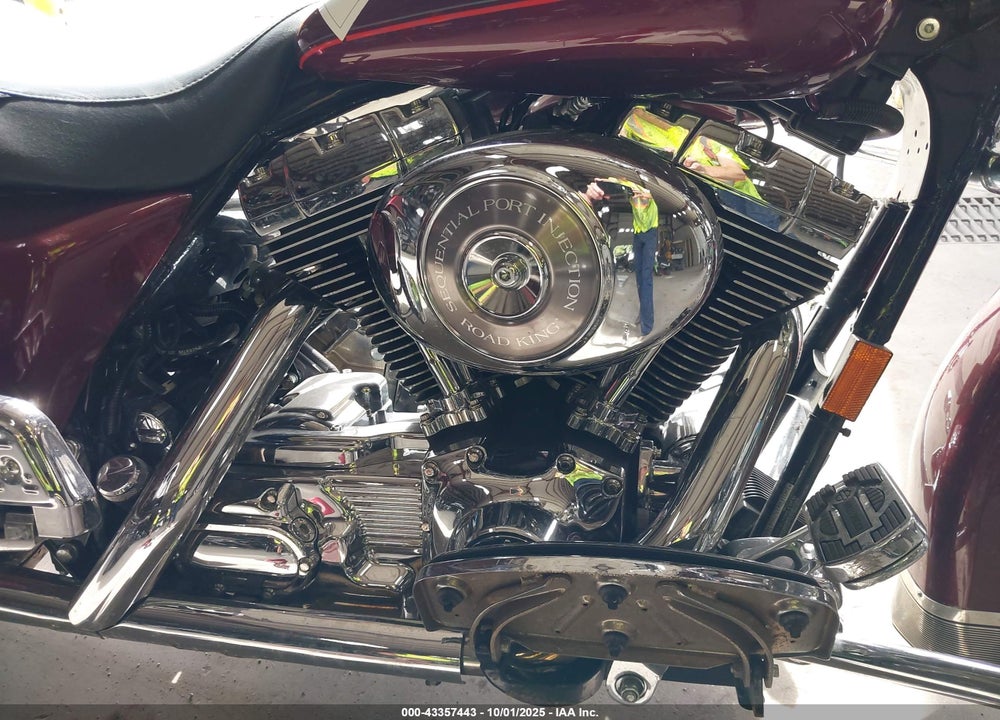 2002 HARLEY-DAVIDSON FLHRCI VIN: 1HD1FRW152Y647844
