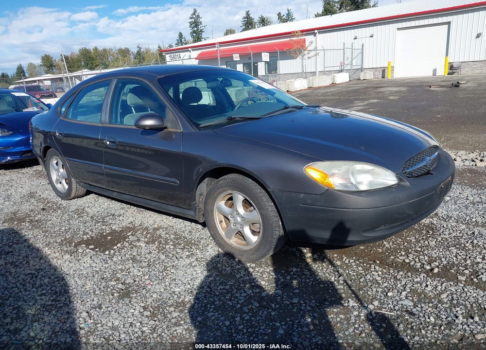 2002 FORD TAURUS SES VIN: 1FAFP55U72G266162