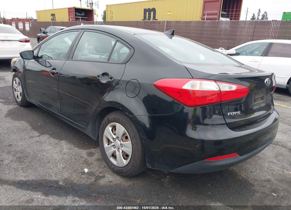 2015 KIA FORTE VIN: KNAFK4A60F5339347