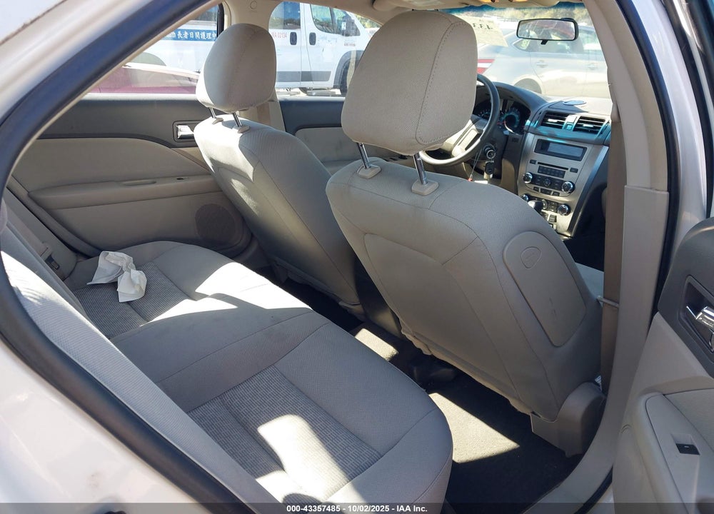 2010 FORD FUSION VIN: 3FAHP0GA5AR236941