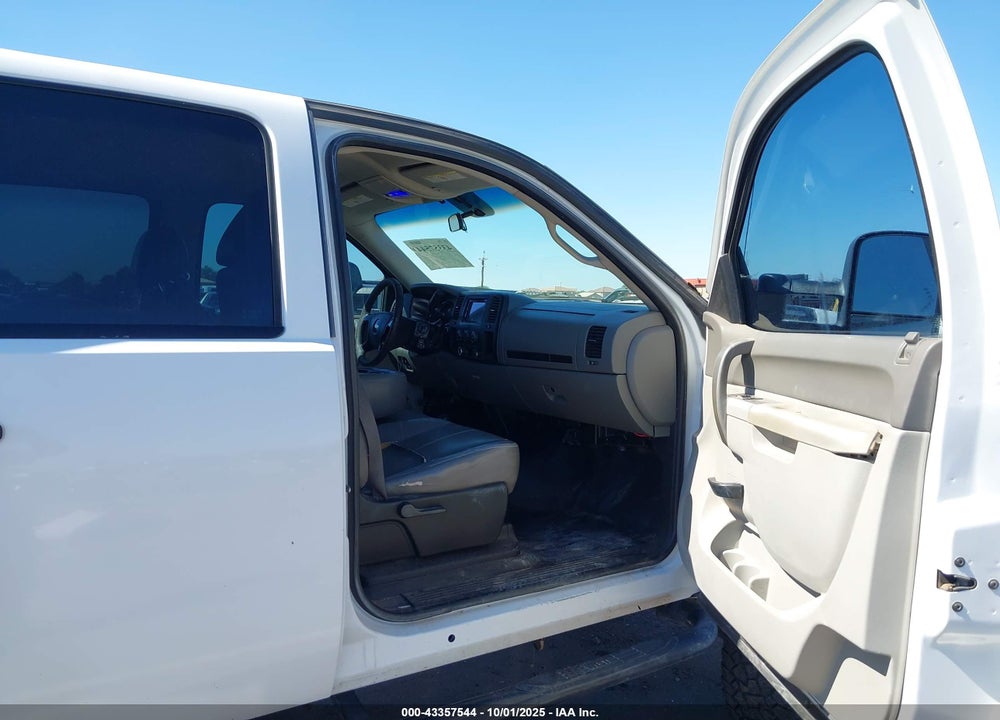 2011 CHEVROLET SILVERADO 2500 VIN: 1GC1KVCG0BF220730