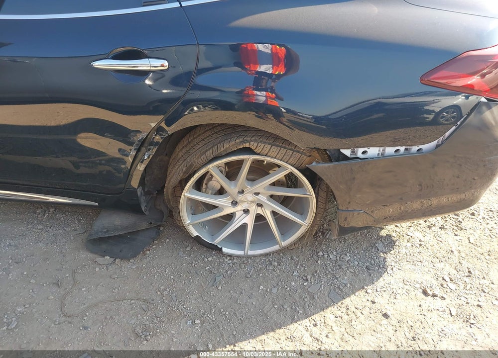 2018 INFINITI Q70L 3.7 LUXE VIN: JN1BY1PP1JM330690