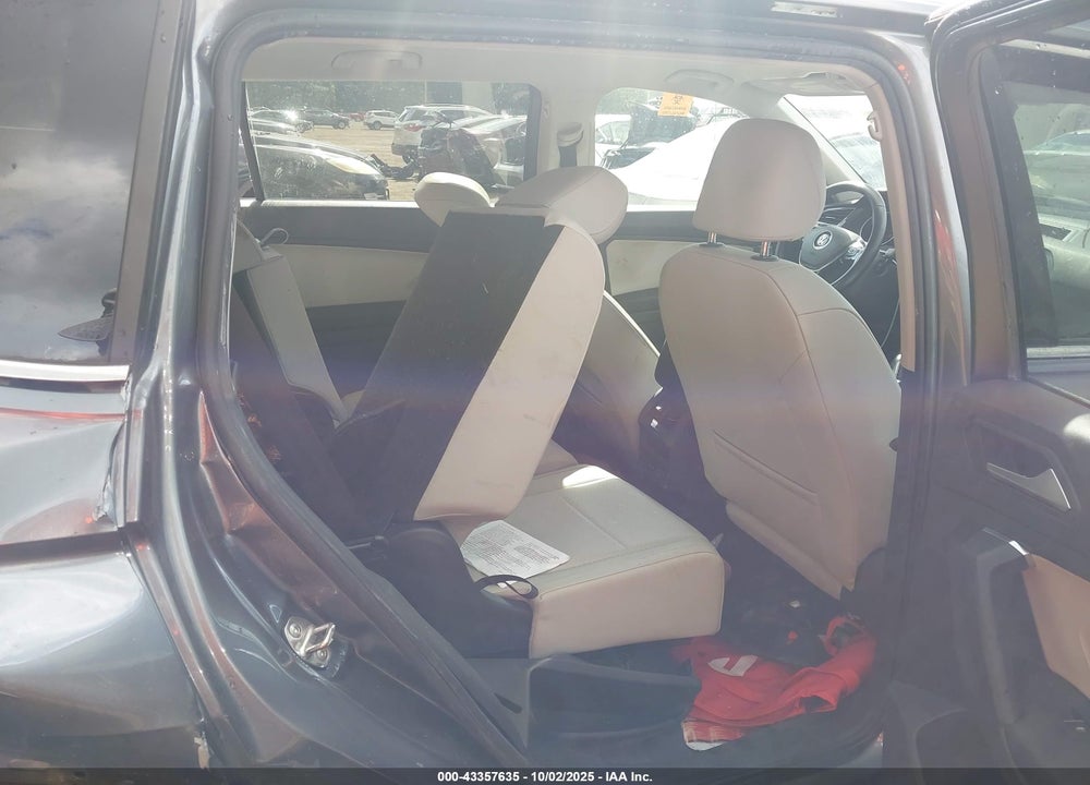2019 VOLKSWAGEN TIGUAN 2.0T SE/2.0T SEL/2.0T SEL R-LINE/2.0T SEL R-LINE BLACK VIN: 3VV2B7AX7KM027222