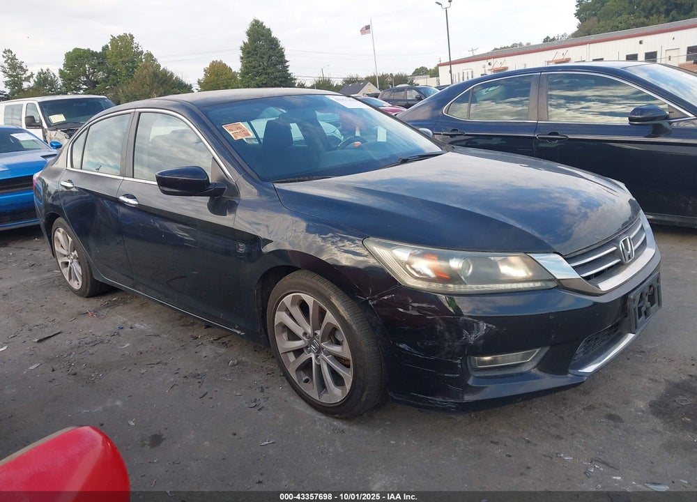 2013 HONDA ACCORD VIN: 1HGCR2F53DA043041