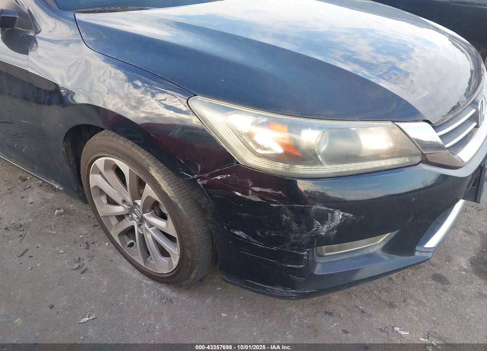 2013 HONDA ACCORD VIN: 1HGCR2F53DA043041