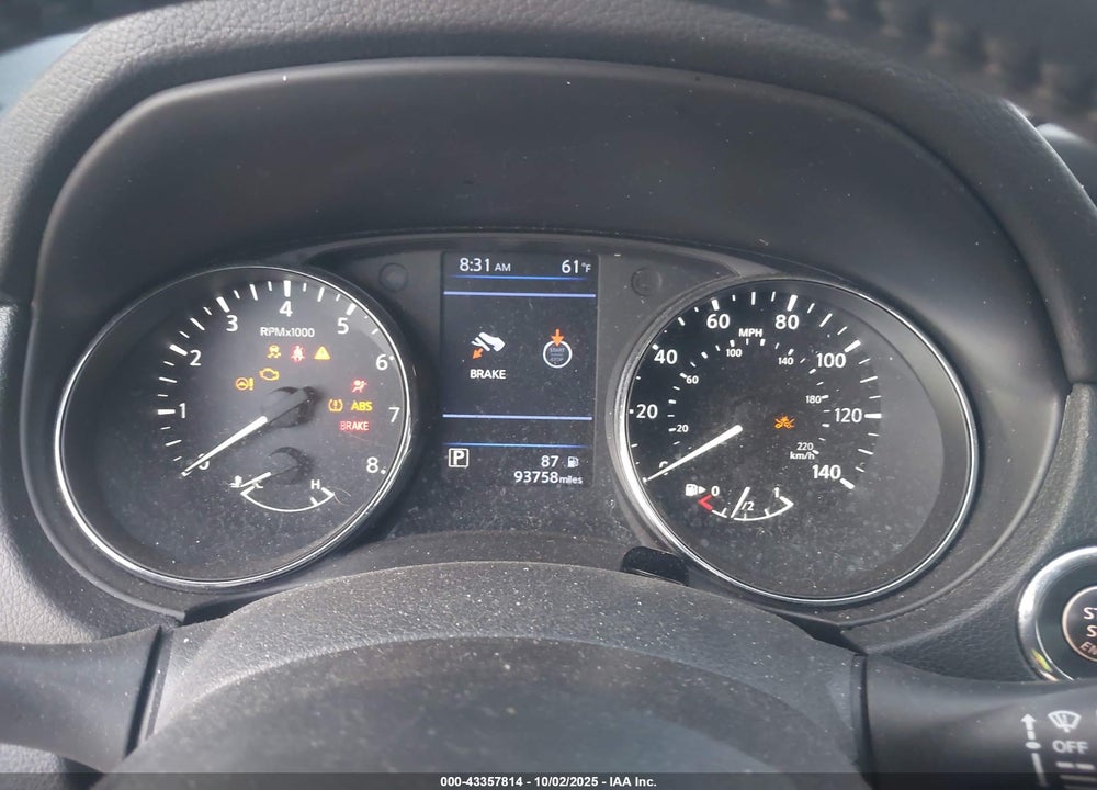 2018 NISSAN ROGUE VIN: 5N1AT2MV8JC818729