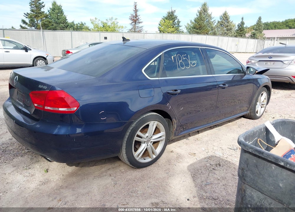 2012 VOLKSWAGEN PASSAT VIN: 1VWBM7A37CC047184
