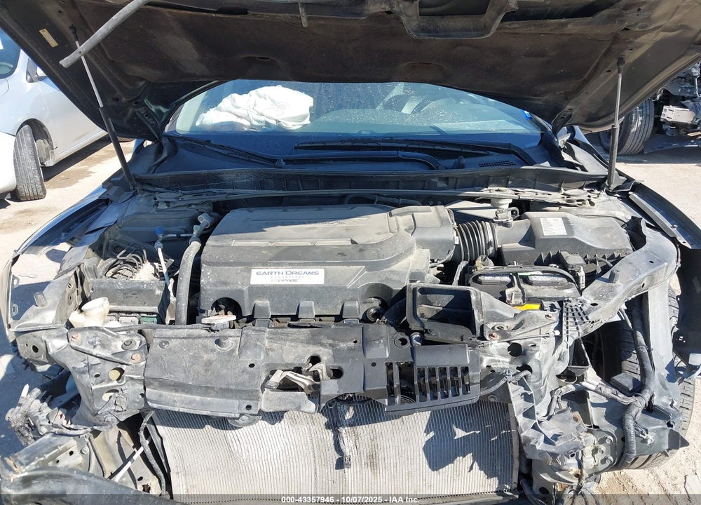 2013 HONDA ACCORD EX-L V-6 VIN: 1HGCR3F86DA022474