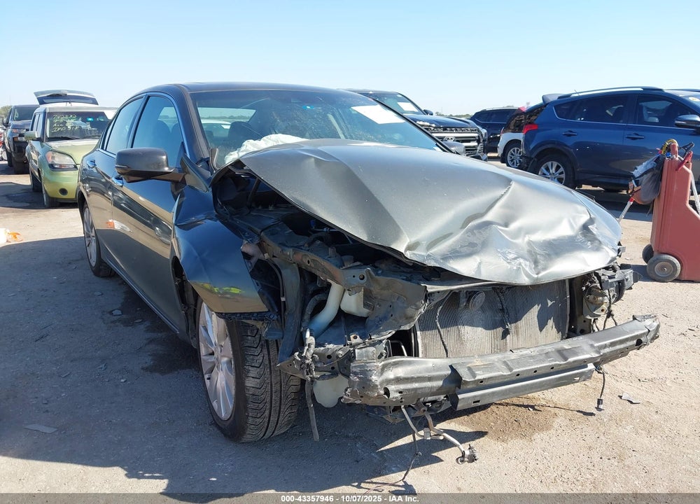 2013 HONDA ACCORD EX-L V-6 VIN: 1HGCR3F86DA022474