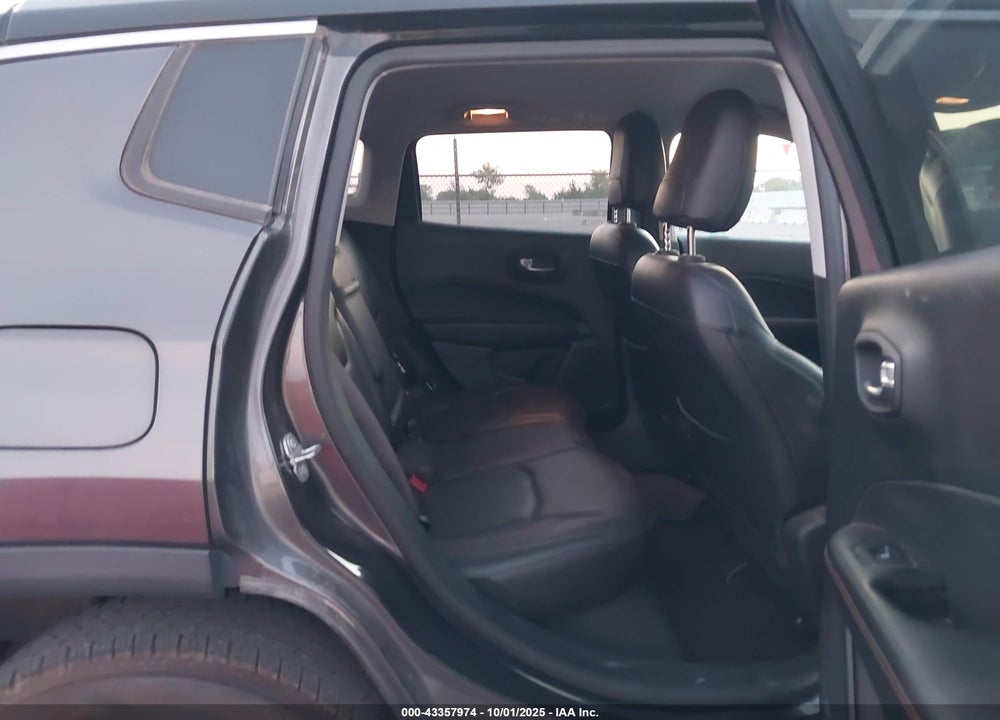 2018 JEEP COMPASS LIMITED 4X4 VIN: 3C4NJDCB1JT283133