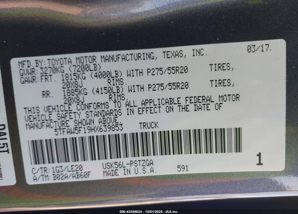 2017 TOYOTA TUNDRA PLATINUM 5.7L V8 VIN: 5TFAW5F19HX639853