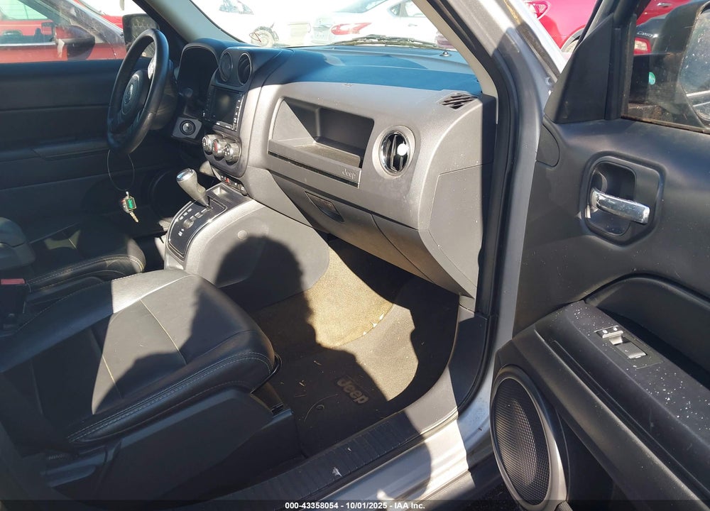 2016 JEEP PATRIOT VIN: 1C4NJPFA3GD527190