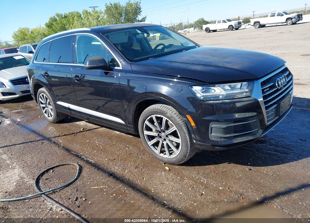 2017 AUDI Q7 3.0T PREMIUM VIN: WA1LAAF73HD004658
