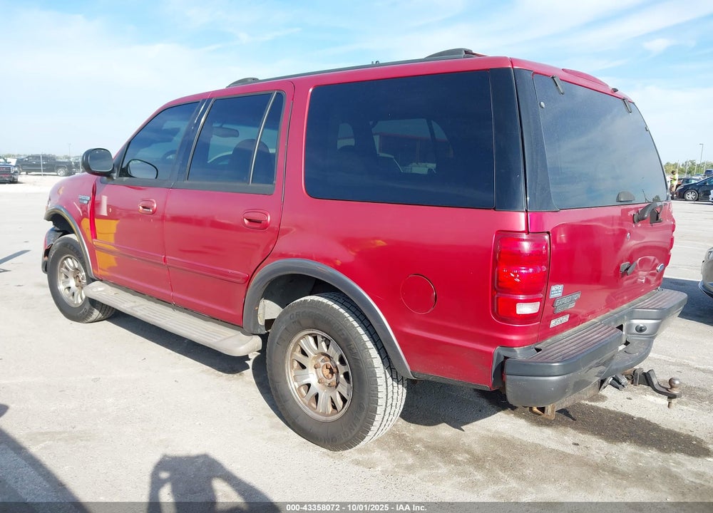 2001 FORD EXPEDITION XLT VIN: 1FMPU16L41LB16291
