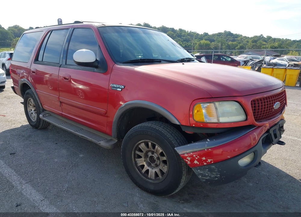 2001 FORD EXPEDITION XLT VIN: 1FMPU16L41LB16291