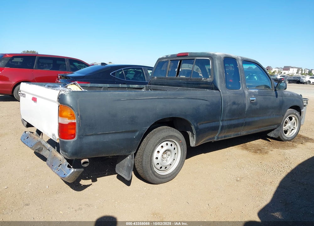 1996 TOYOTA TACOMA XTRACAB VIN: 4TAVL52N4TZ146075