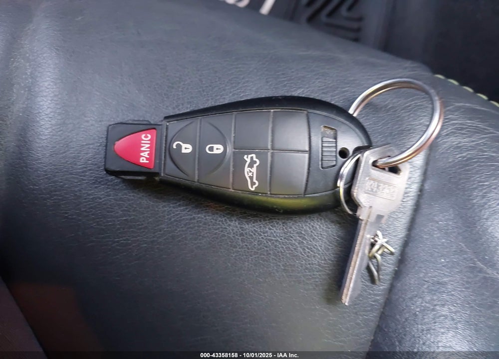 2011 DODGE CHALLENGER VIN: 2B3CJ5DT5BH613257