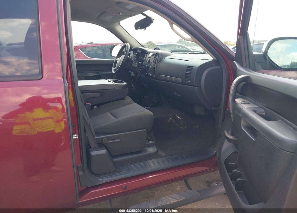 2013 CHEVROLET SILVERADO 1500 VIN: 1GCRKSE72DZ102419