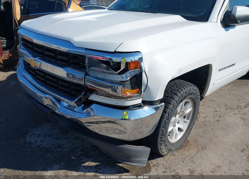 2018 CHEVROLET SILVERADO 1500 VIN: 1GCRCREC1JZ131313