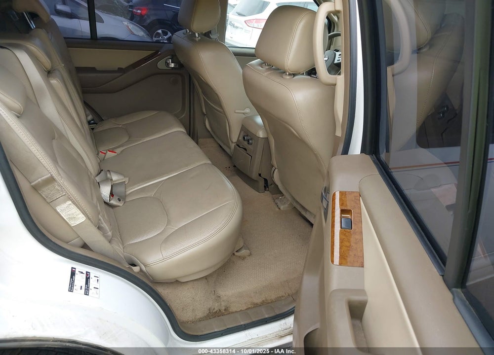2007 NISSAN PATHFINDER LE VIN: 5N1AR18U57C622413