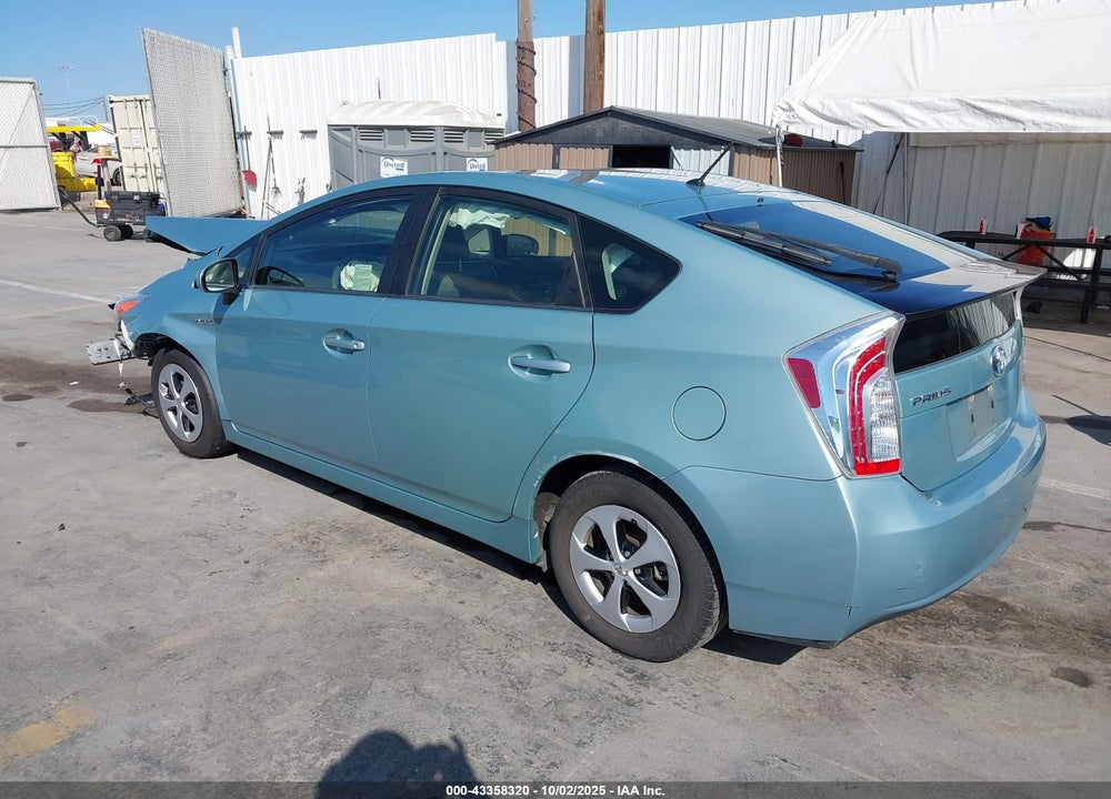 2015 TOYOTA PRIUS VIN: JTDKN3DU2F1993996