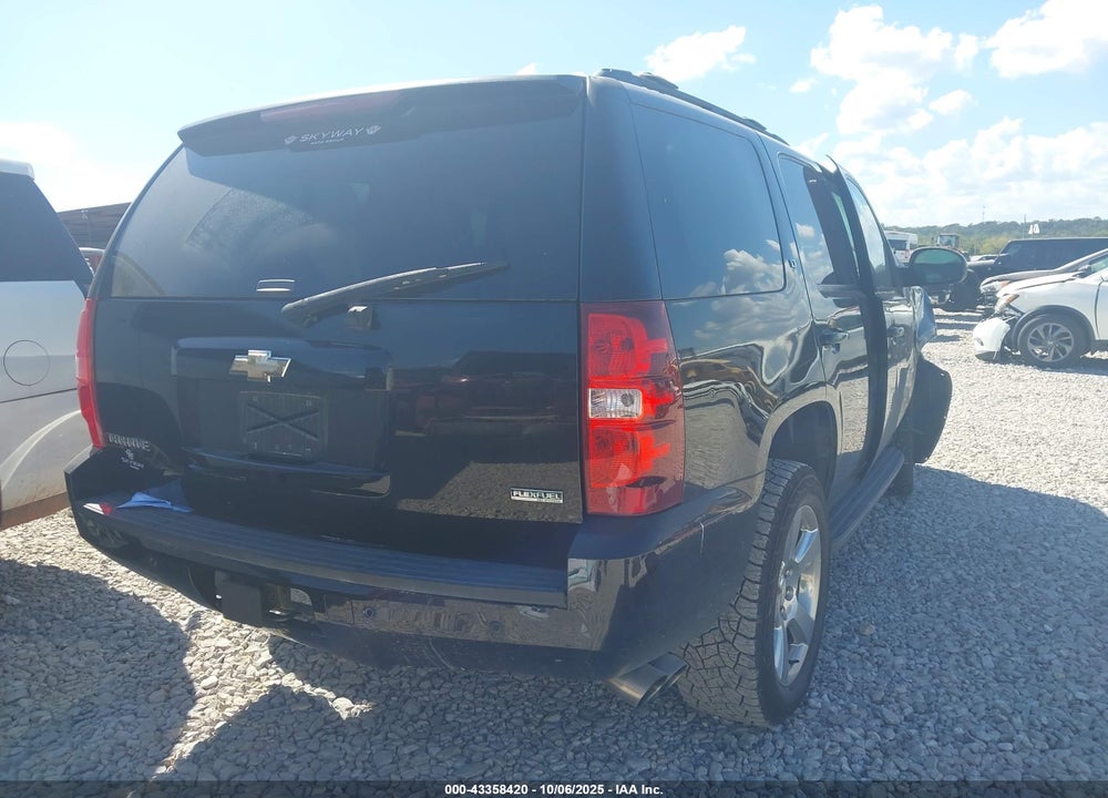 2009 CHEVROLET TAHOE VIN: 1GNFK23009R243447