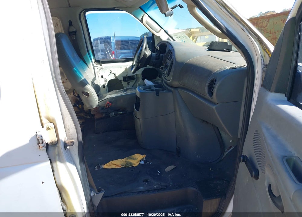 2004 FORD E-250 COMMERCIAL/RECREATIONAL VIN: 1FTNS24W64HA23770