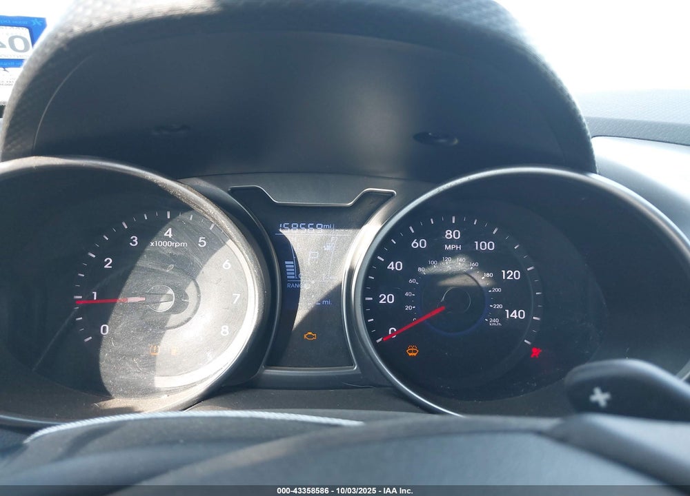2017 HYUNDAI VELOSTER VIN: KMHTC6AD7HU305732