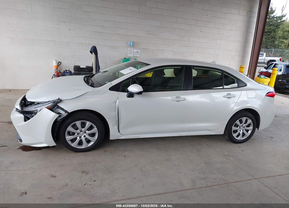 2025 TOYOTA COROLLA VIN: JTDBCMFE6SJ039473