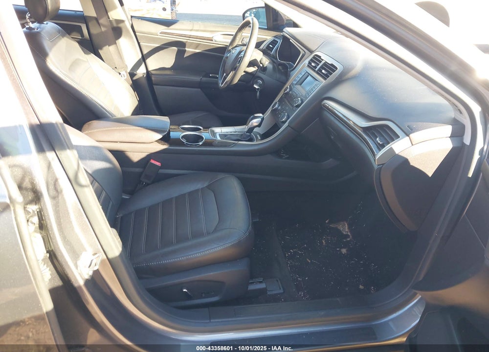 2013 FORD FUSION VIN: 3FA6P0LU7DR380891