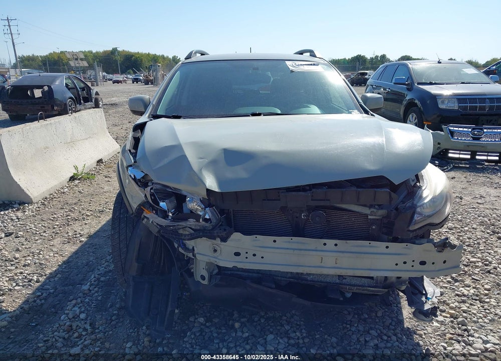 2014 SUBARU XV CROSSTREK VIN: JF2GPAWC0E8232898