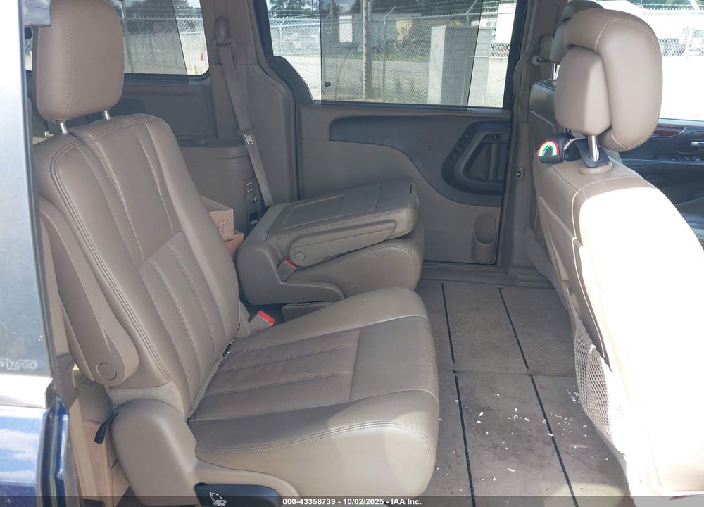 2012 CHRYSLER TOWN & COUNTRY TOURING-L VIN: 2C4RC1CG2CR229481