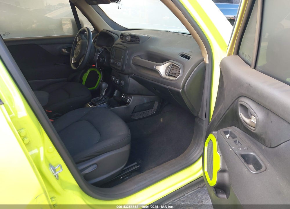 2018 JEEP RENEGADE VIN: ZACCJAAB8JPH07777
