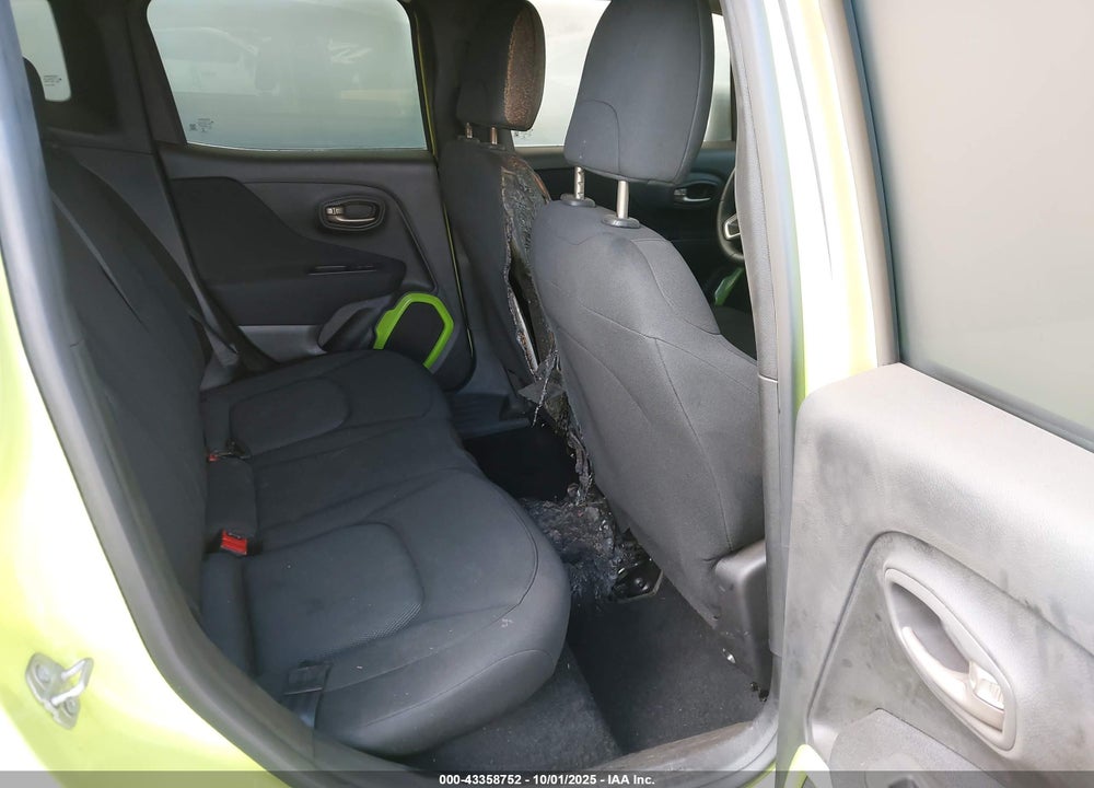 2018 JEEP RENEGADE VIN: ZACCJAAB8JPH07777