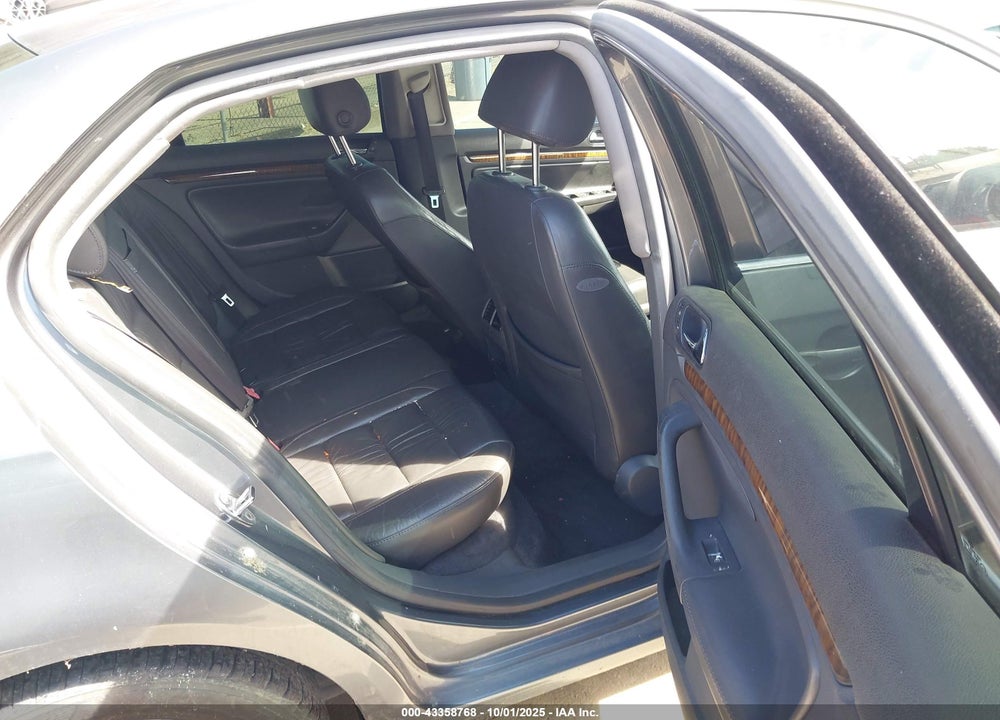 2005 VOLKSWAGEN JETTA 2.5 VIN: 3VWDG71K15M620735