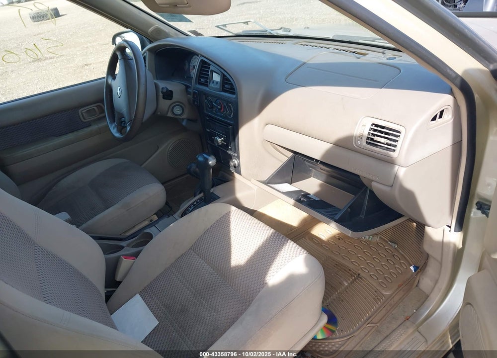 2002 NISSAN PATHFINDER SE VIN: JN8DR09Y42W727565