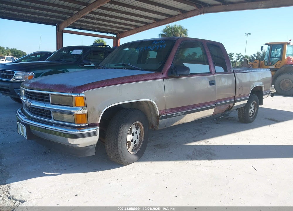 1995 CHEVROLET GMT-400 C1500 VIN: 2GCEC19K9S1231073